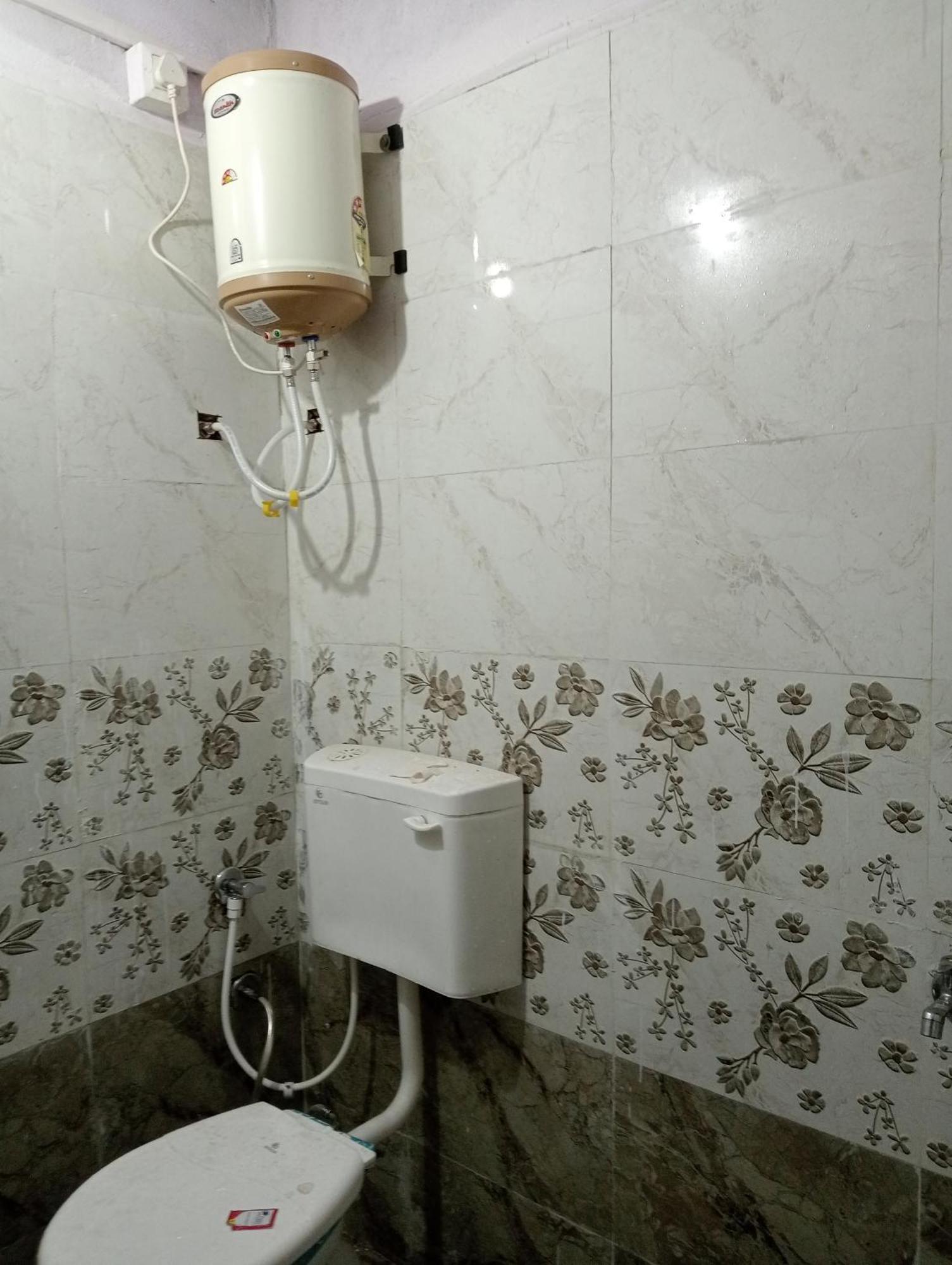 Shree Maya Home Stay Ujjain Esterno foto